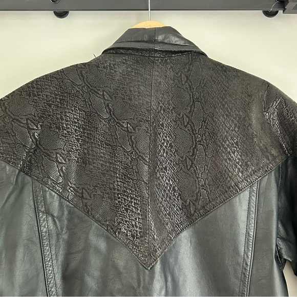 Vintage 80s Black Leather Coat Jacket Large Shoulders - Picture 11 of 16